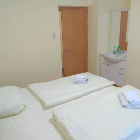 Haus Dixer アパート